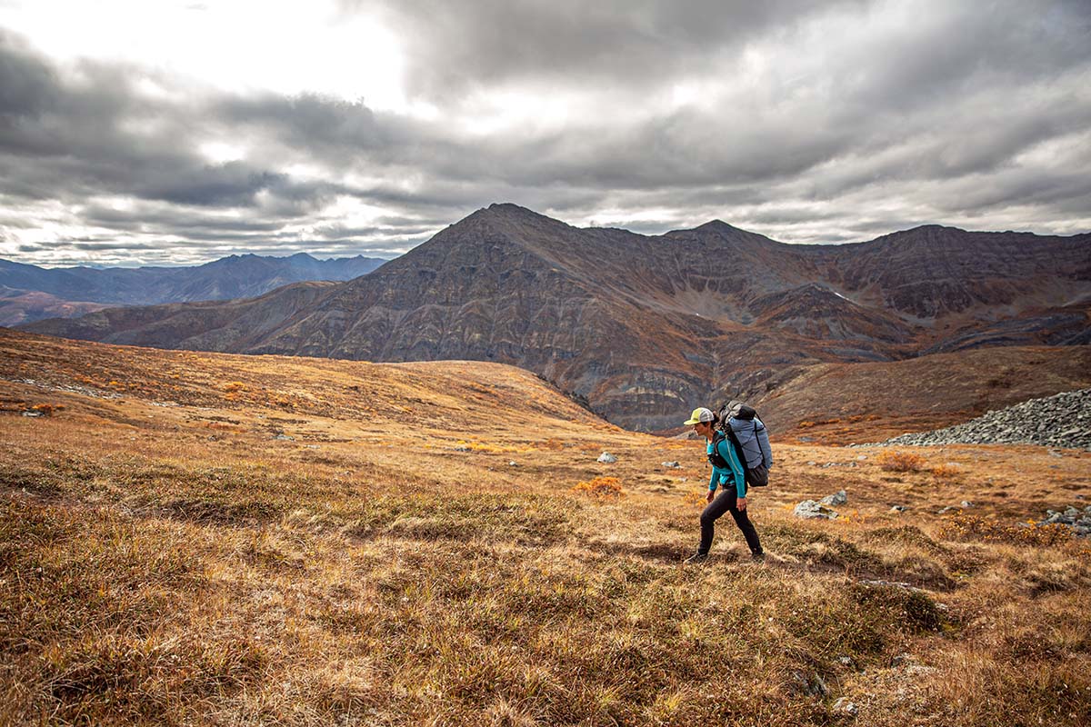 Hiking in autumn colors in Tombstone Territorial Park